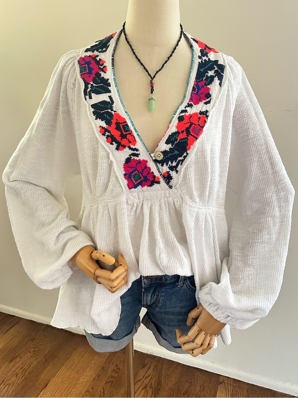 Free People Embroidered Gauze Peasant Tunic White Pink Boho Cottagecore Top M